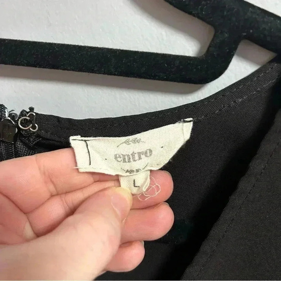 Entro  Romper - Picture 3 of 3